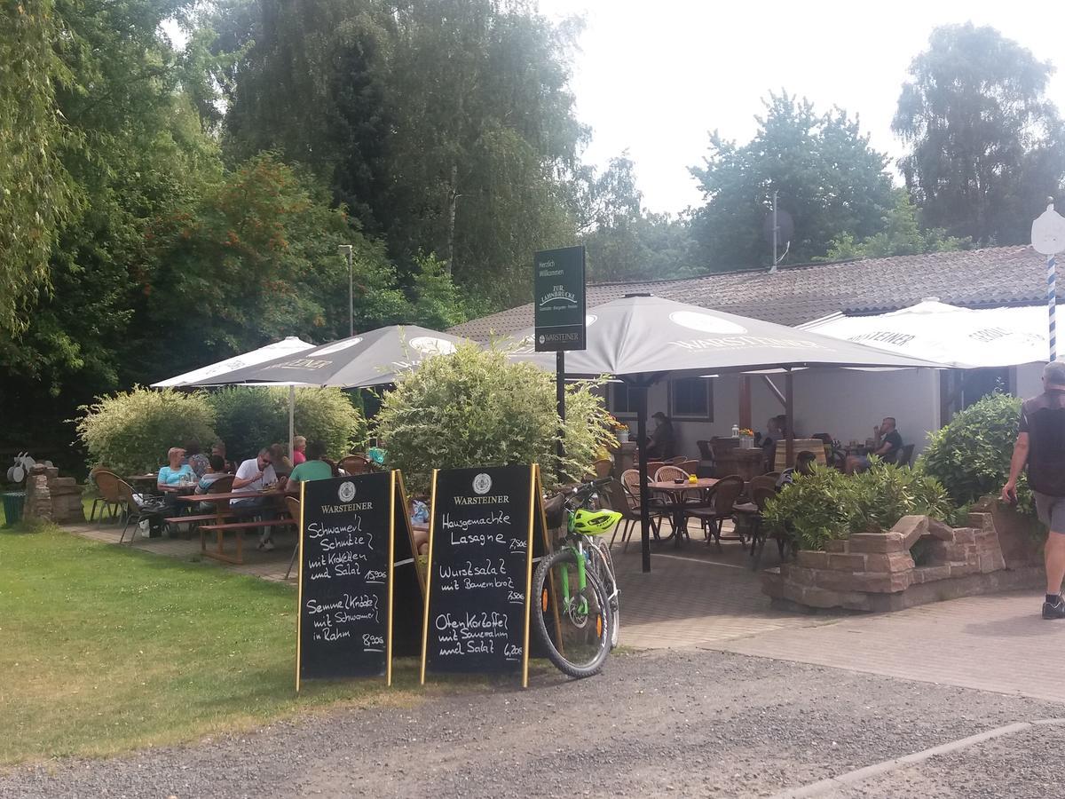 Zur Lahnbrucke Hotel Caldern Esterno foto